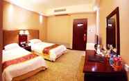 Bedroom 4 Jinziyin Business Hotel
