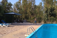 Swimming Pool Camping la Naranja