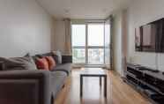 Common Space 2 Fantastic 2 Bedroom near Canary Wharf