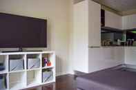 Kamar Tidur Immaculate 2 Bedroom Apartment near Camden