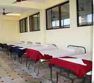 Functional Hall 5 Siva Sakthi Hotel A Unit Of Ammayi Hotel