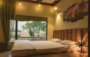 Kamar Tidur 3 Regenta Resort Aranyaani