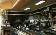 Bar, Cafe and Lounge 4 Hostal Restaurante Torrente