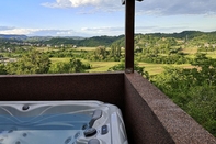 Phòng ngủ Viksa with Hot Tub