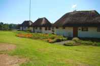 Exterior Otters Den Self Catering Cottages