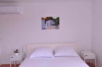 Kamar Tidur 4 Apartments Grbin - Adults Only