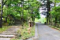 Ruang untuk Umum Lake Side Nikko Hotel