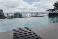 Swimming Pool Dorsett Residences Bukit Bintang - MZ suite