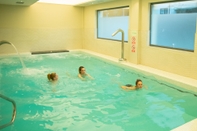 Swimming Pool Hotel Olanesti