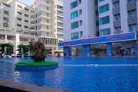 Hồ bơi Trangs Beachfront Apartment Nha Trang