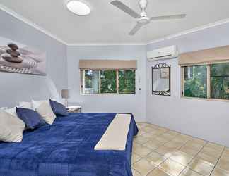 Bedroom 2 Tropical Oasis near Beach