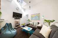 พื้นที่สาธารณะ Central, modern city loft style home - CBD