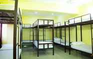 Phòng ngủ 4 Raga Residency