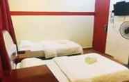 Kamar Tidur 2 Warisan Family Inn