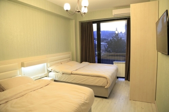 Kamar Tidur 4 Full Comfort Apartment at Chavchavadze