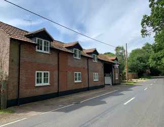 Exterior 2 Fornham Guest House