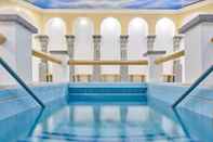 Swimming Pool Parkhotel Bad Griesbach