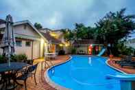 Swimming Pool Umhlanga Backpackers