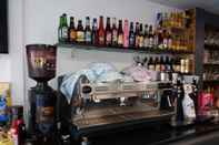 Bar, Cafe and Lounge L'albret CHR