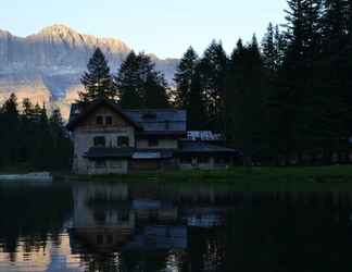 Exterior 2 Rifugio Lago Nambino