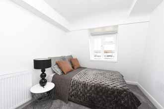 Bedroom 4 Charming & Modern Apartments near Oxford Circus London