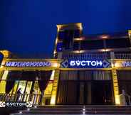 Exterior 3 Hotel Buston