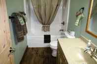 Toilet Kamar Freedom Ridge Cabins