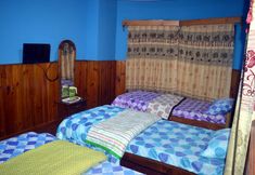 Kamar Tidur 4 Riverside Duplex Guest House