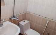 Toilet Kamar 7 City Palace One