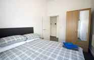 Kamar Tidur 4 Pretty Properties Grange House Apartment 5