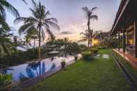 Swimming Pool The Studio Lombok