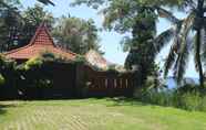 Exterior 4 The Studio Lombok