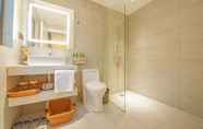 In-room Bathroom 5 Ya'an Juyuan Color Hotel