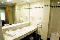 In-room Bathroom Tripolis Toledo