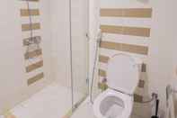 Toilet Kamar Meezab Al Sabiq 2 Hotel