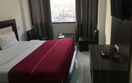 Kamar Tidur 4 Hotel KC Regency