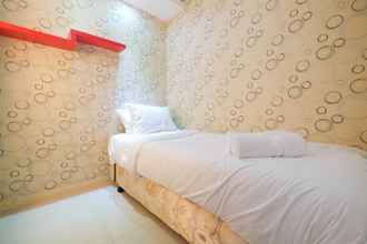 Kamar Tidur 4 Homey and Relaxing 2BR Green Pramuka Apartment