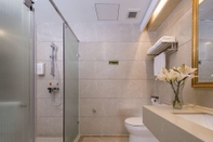 In-room Bathroom Vienna International Hotel - Shantou Simapu