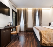 Bedroom 2 Aurea Legends by Eurostars Hotel Company