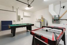 สิ่งอำนวยความสะดวกด้านความบันเทิง 428