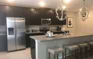 Kamar Tidur 7 Fabulous Brand new 4 bed Home Near to Disney - 497