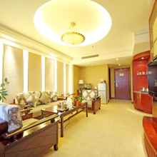 Lobi 4 Junyu Grand Hotel