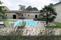 Swimming Pool Le Domaine d'Ardgalen