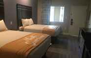 Bilik Tidur 7 Days Inn & Suites by Wyndham La Porte