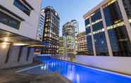 Swimming Pool 2 CBD African Charm, Story Bridge & River Views