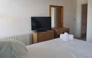 Kamar Tidur 5 Bath Road Apartments