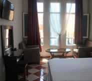 Bilik Tidur 5 Hotel Saint-Antoine