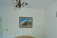 Kamar Tidur Guesthouse Podaca