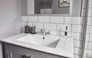 Phòng tắm bên trong 7 Best Stays York - Alma York