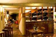 Bar, Kafe dan Lounge Hotel La Bougnate